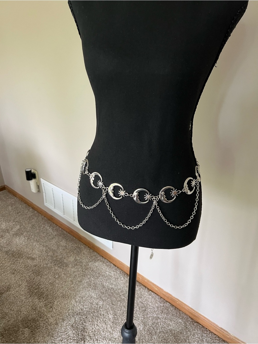 Silver Chain Crescent Waist Belt - Womens Accessory